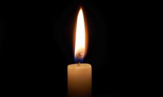 Почина бащата на Петя Дубарова