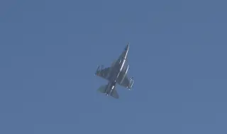 Израел удари ключов мост, свързващ Южен Ливан с останалата част от страната