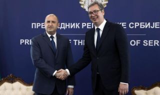 Румен Радев поздрави Александър Вучич за преизбирането му за президент на Сърбия