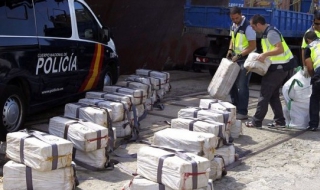 Имената на арестуваните българи от кораба с кокаин