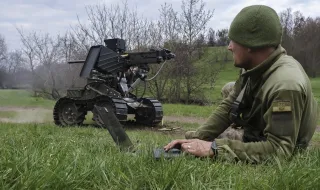 Роботи вместо войници? ВСУ изгради уникален логистичен коридор край Купянск