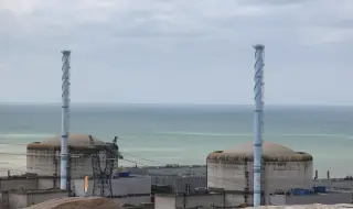 Три реактора на френска атомна централа бяха спрени заради пасажи от медузи