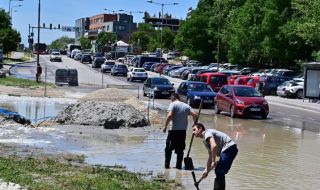 Поредната ВиК авария във Варна затруднява движението