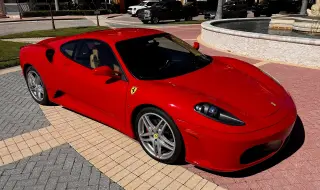 Продава се бившото Ferrari на Тръмп