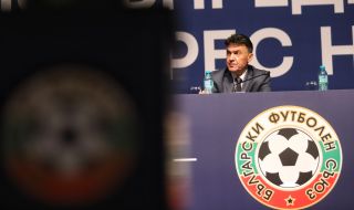 Бербатов: Доунищожавай името си на футболист, но не смей да вредиш на постигнатото от футболните легенди на България