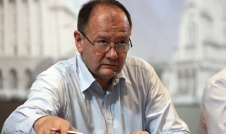 Миков: Плевнелиев е един неуспял политик