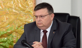 Цацаров: Няма данни за саботаж при взрива в Горни Лом