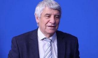 Проф. Павлов: Европейските политици са облъчени от пропагандата на Скопие