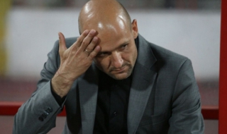 Радуканов запя нова песен - иска титлата