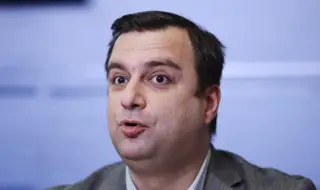 Доц. Попиванов: БСП може да остане извън парламента