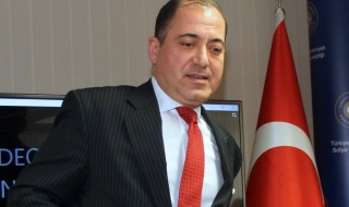 Гьокче: Няма да има проблеми с пътуванията на българи в Турция