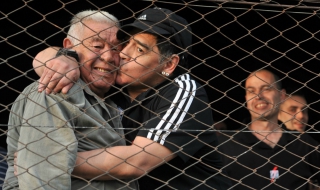 На 87 години почина бащата на Марадона
