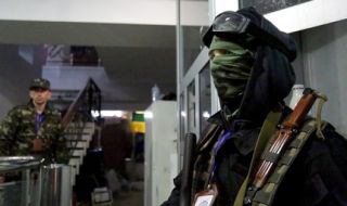 В Донбас ще съдят заловените чужди наемници