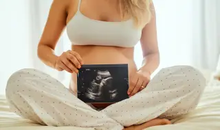 Проблемите с щитовидната жлеза при бременност повишават риска от аутизъм при бебето