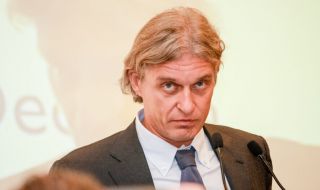 Бизнесменът Олег Тинков се отказа от руско гражданство заради войната в Украйна
