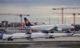 Lufthansa отменя хиляди полети