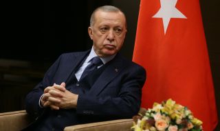 Ердоган пристигна в Сочи 