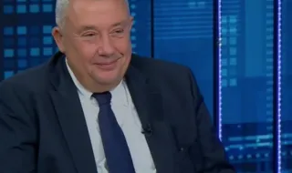 Илия Лазаров: Андрей Гюров няма капацитета да взема самостоятелни решения