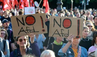 Хиляди излязоха на протест с искане за забрана на „Алтернатива за Германия“