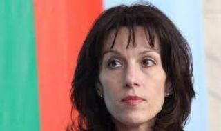 Камелия Нейкова: Ще съм спокойна, ако във всяка секция има втора машина