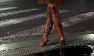 Историята на момиче, принудено да проституира от семейството си