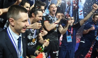 Тренто с познат път към титлата