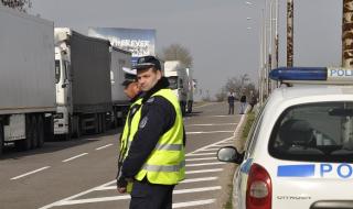 Българи са блокирани на границата с Австрия