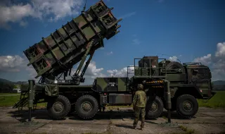 Украйна преговаря за около 1000 ракети Patriot с помощта на съюзниците