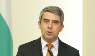 Плевнелиев се срещна с Цацаров