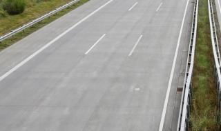 Бизнесмен построи 1 км магистрала в знак на протест