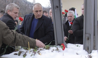 Борисов: Актове като този на гара Буново не трябва никога да се допускат