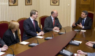 Президентът: Да говорим открито за проблемите, породени от езика на омразата