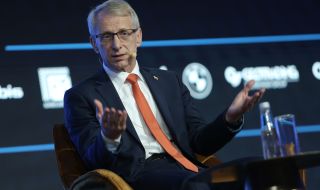 Николай Денков: Ще има приемственост след ротацията догодина