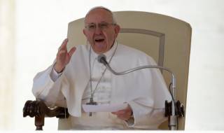 Папата отправи призив за мир в Ирак