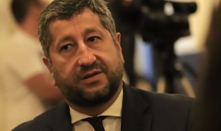 Христо Иванов: Г-н Радев избра да застане в най-ретроградните позиции. Бих казал, че заплашва националната сигурност