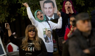 Оправдаха Мубарак