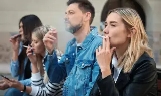 Учени: Спрете цигарите заради паметта и речника ви