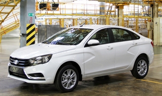 АвтоВАЗ пред фалит. Увеличават производството на Lada Vesta