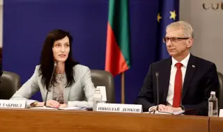 Денков и Габриел за Шенген: Трудна, но заслужена победа за България