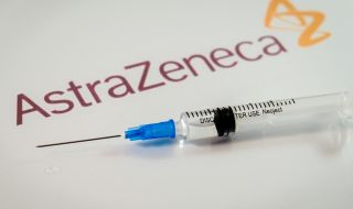 Спад на доверието на европейците във ваксината на "АстраЗенека" 