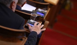 Промени в състава и ръководството на някои от комисиите в парламента 