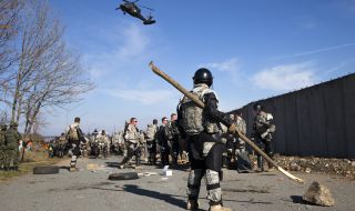 НАТО не вижда риск от ескалация в Косово