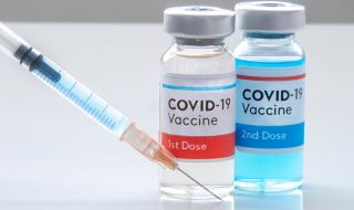 Професор от Оксфорд: Не е необходима бустер ваксина за всички