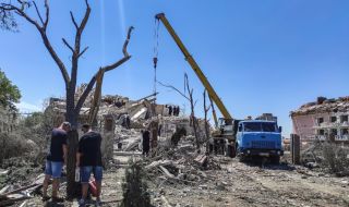 Расте броят на загиналите при ракетния удар в Одеска област 