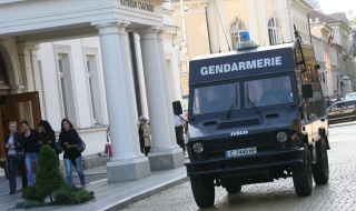 МВР все пак законно ще събира дарения