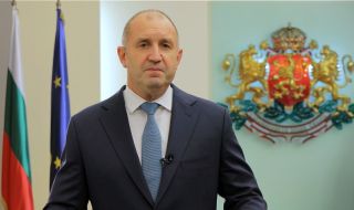 Румен Радев разговаря с емира на Катар