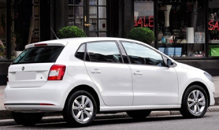 Skoda потвърди хечбека Rapid