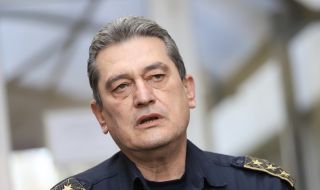 Комисар Николов: Няма непосредствена заплаха за България от пожарите в РСМ