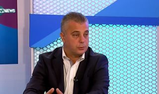 Ангелов: В секциите в Турция се гласува под строй