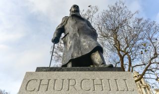 Грижа за Чърчил